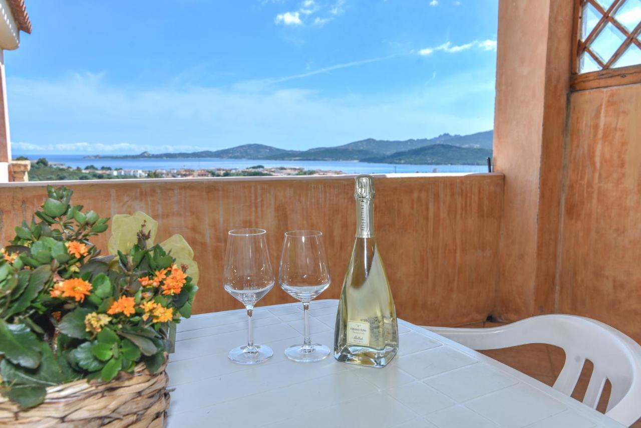 Aparthotel La Costa View Arzachena Zewnętrze zdjęcie